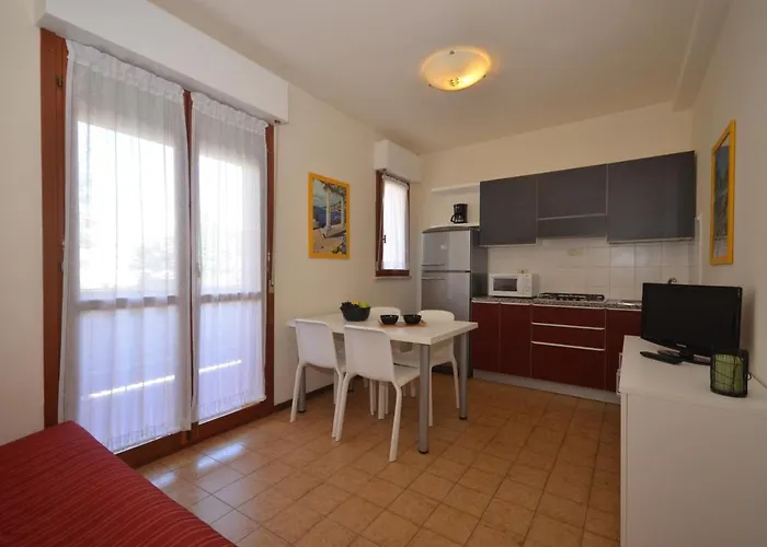 Valbella Apartament *